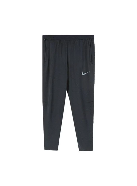 Nike Run Division — Bas